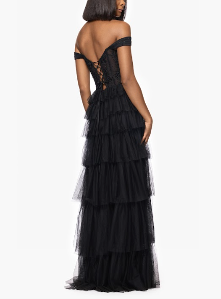 Vestido de noche Lucía negro strapless y tul