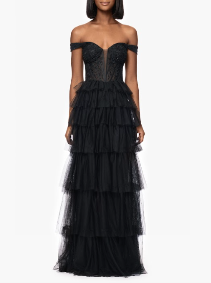 Vestido de noche Lucía negro strapless y tul