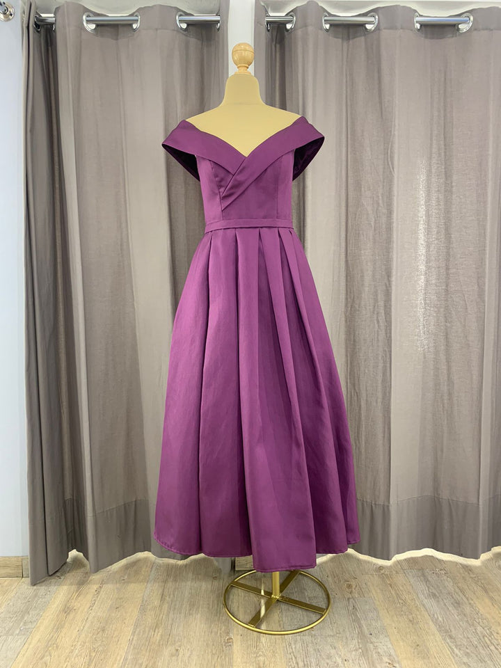 VESTIDO VIÑA DEL MAR MORADO ESCOTE Y ESPALDA CORAZON