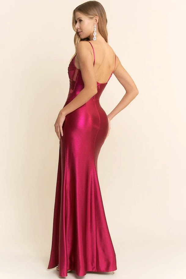 Vestido de fiesta Odessa berry con transparencias